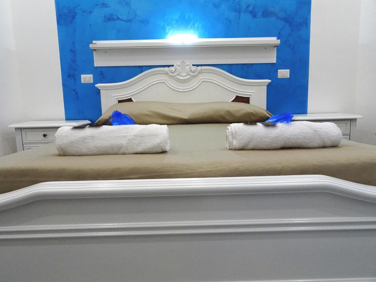 Bed & Breakfast A Capua Adiacente Al Duomo - Il Vicolo Eksteriør billede