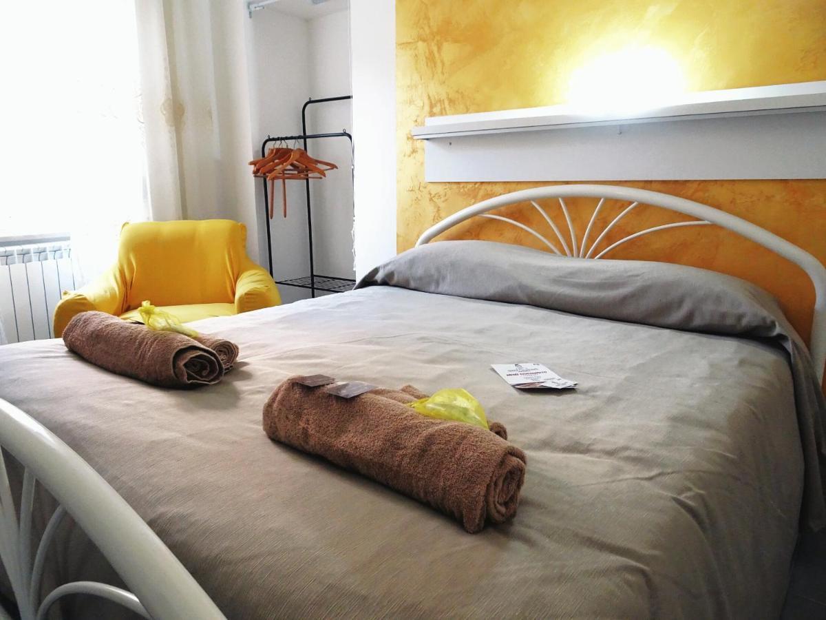 Bed & Breakfast A Capua Adiacente Al Duomo - Il Vicolo Eksteriør billede