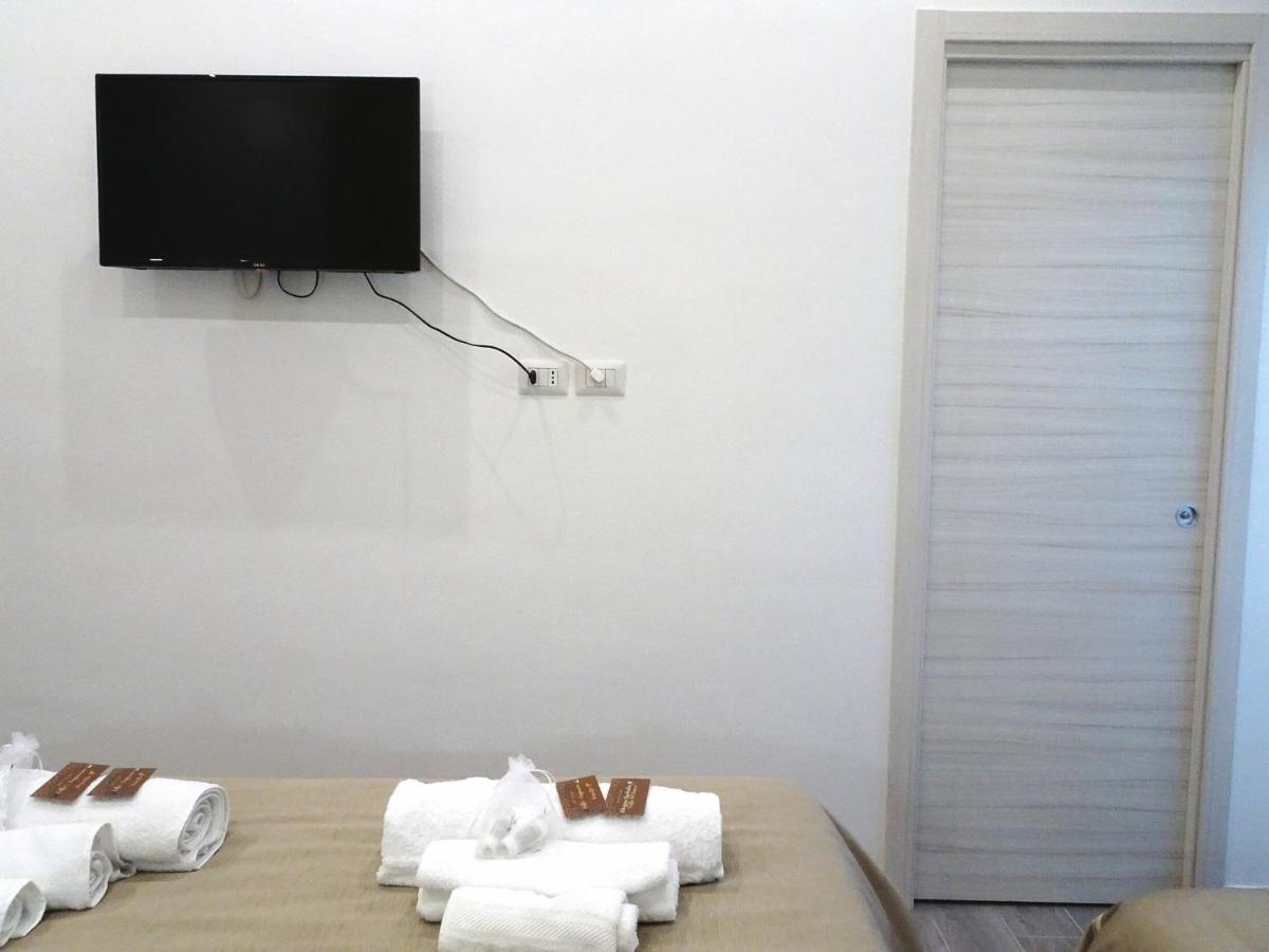 Bed & Breakfast A Capua Adiacente Al Duomo - Il Vicolo Eksteriør billede