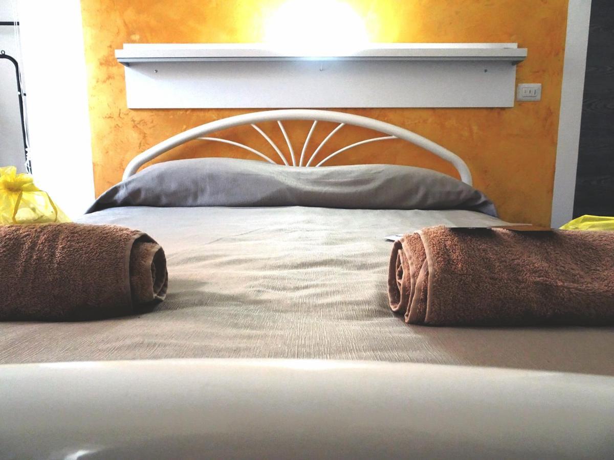 Bed & Breakfast A Capua Adiacente Al Duomo - Il Vicolo Eksteriør billede
